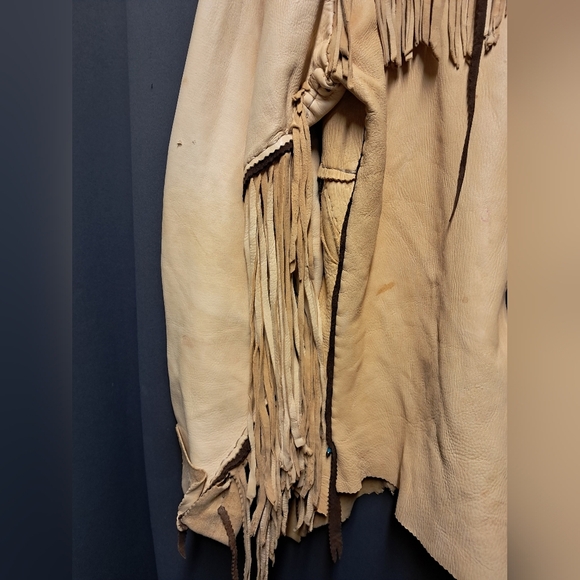 Handcrafted Whitetail Buckskin Suit - Picture 10 of 16